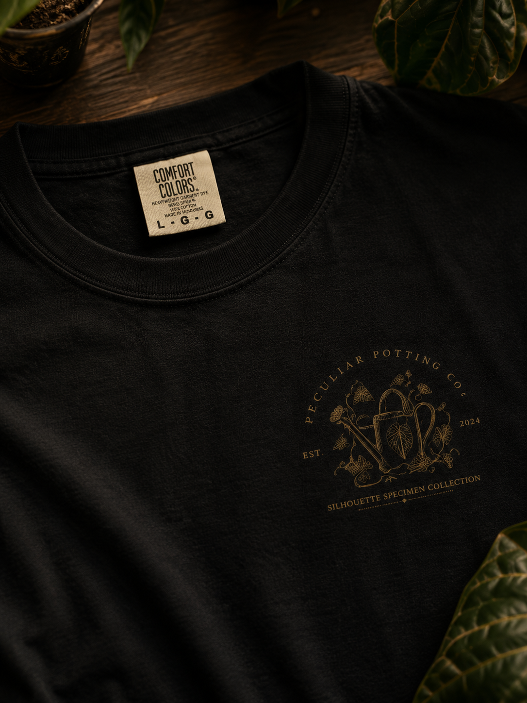 Anthurium Veitchii King — Graphic Tee